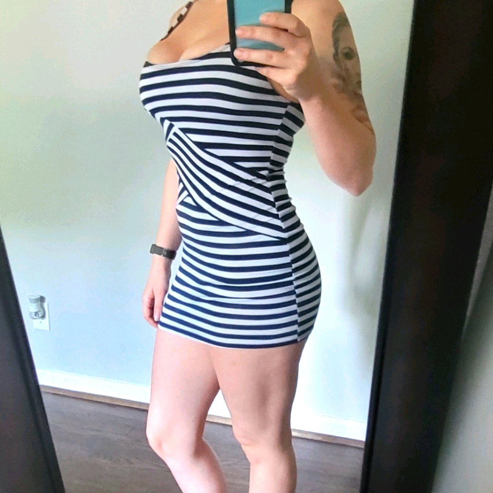 Mini dress
